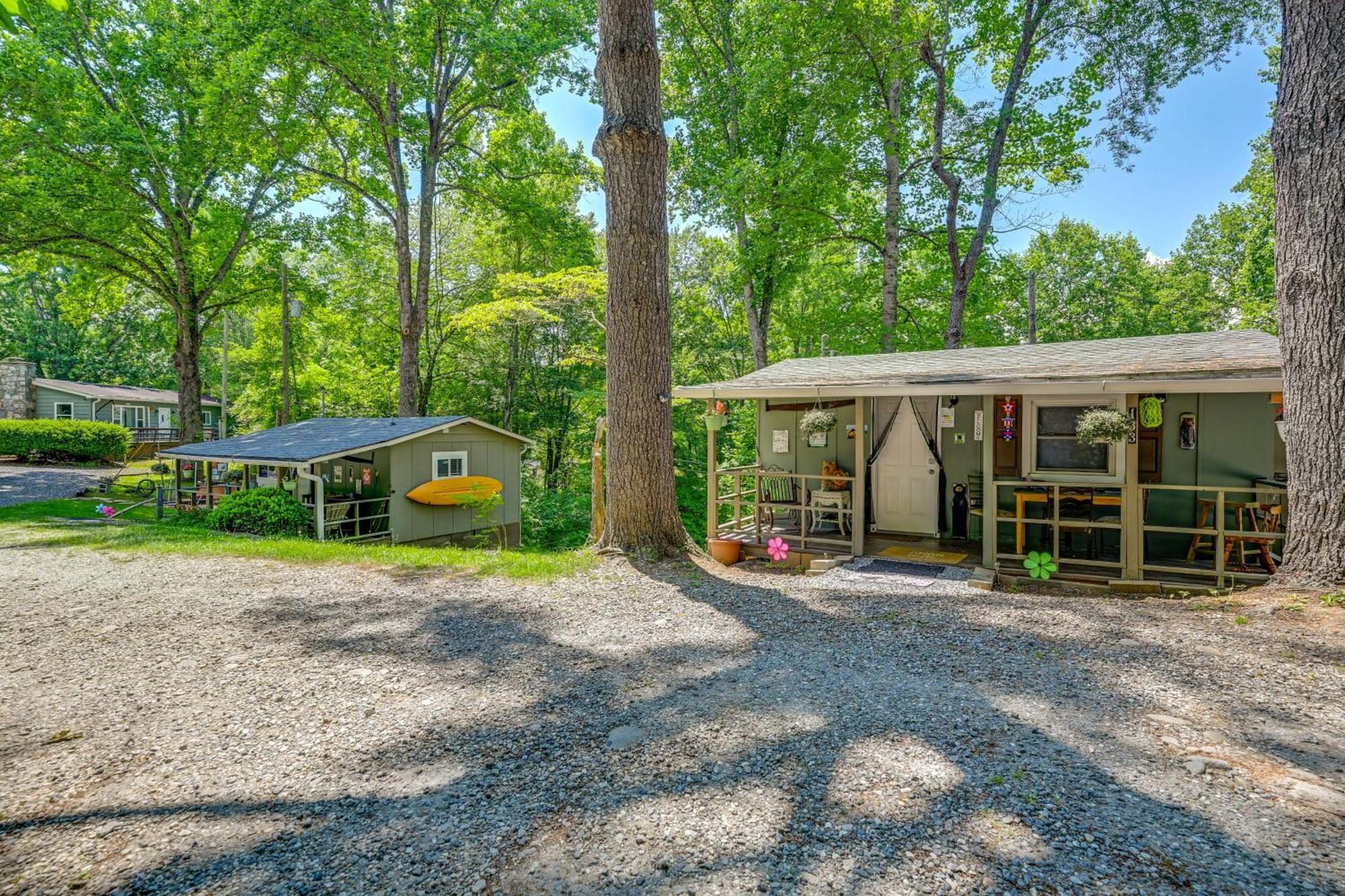 Pet-Friendly Vacation Rental Cabin In Whittier Exterior foto